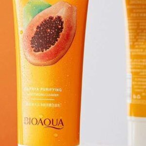 Bioaqua papaya moisturizing facial cleanser
